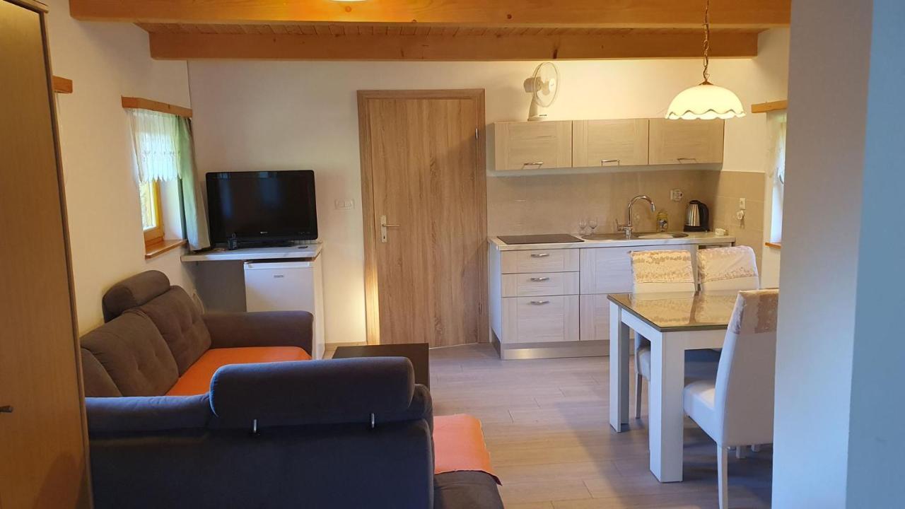 Hiska Ob Gozdu Hébergement de vacances